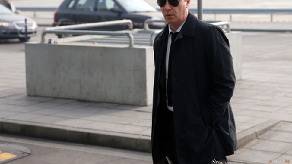 190-сантиметров сенегалец с френски паспорт дойде в Локо (Пд)