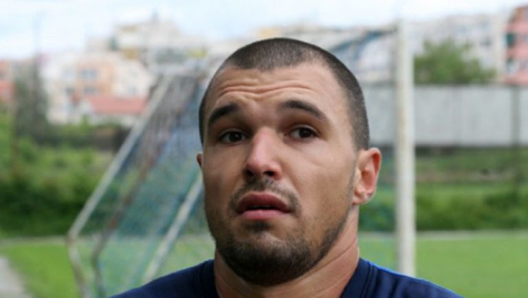 Валери Божинов вече е играч на Левски