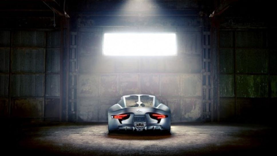 Странна канадска кола с 530 кс от V8 двигател (Видео)