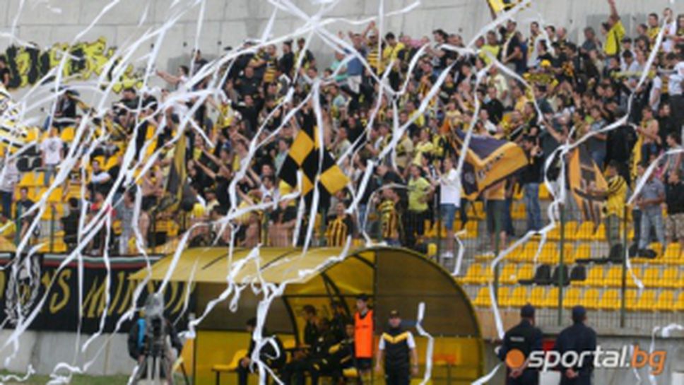 Миньор надви Септември в Симитли в здрав сблъсък