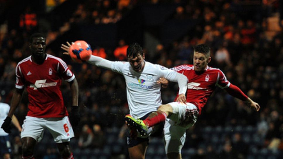 Нотингам продължава за ФА Къп