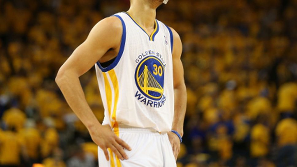 Уориърс наваксаха 16 точки пасив и биха Булс