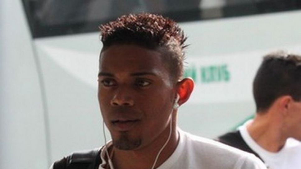 Нападател на Шахтьор загина в катастрофа