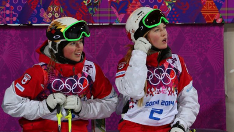 Сестри от Канада със злато и сребро в ските-свободен стил