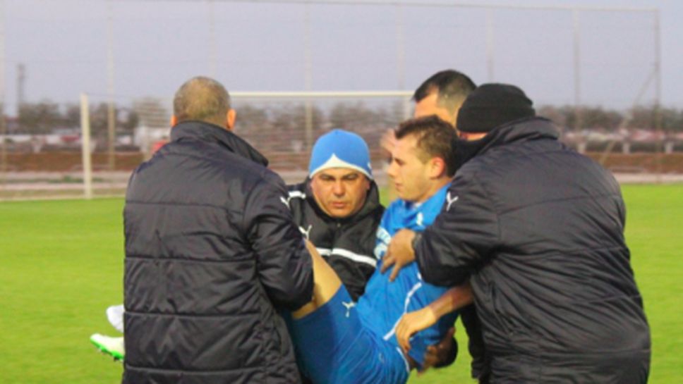 Ново попълнение на Левски получи ужасяваща травма (видео+снимки)