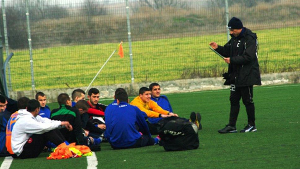 Елитните формации на Черноморец със загуби срещу Черно море