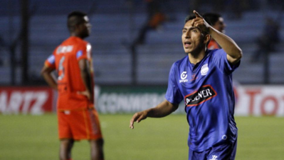 Емелек оглави група 7 с победа над Боливар