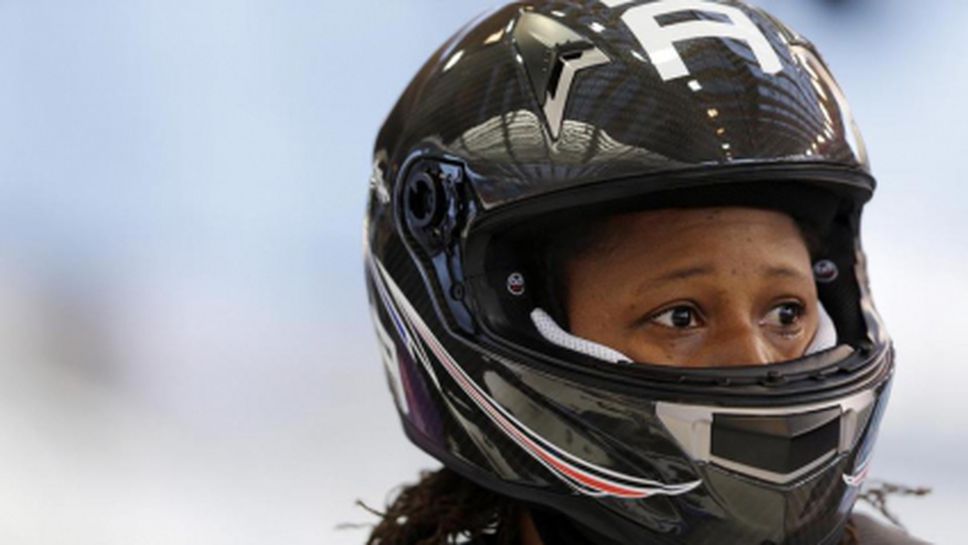 Фаворитки за златото в бобслея повредиха боба си