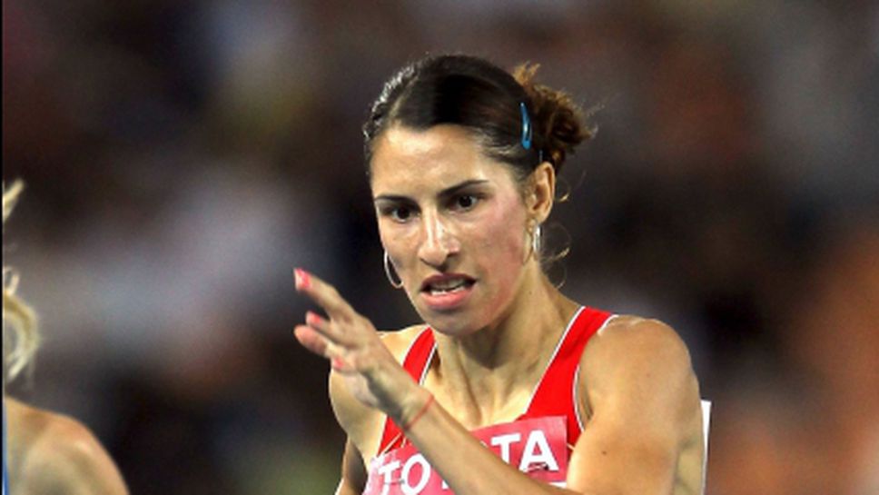 Стамболова с три титли на държавното в зала