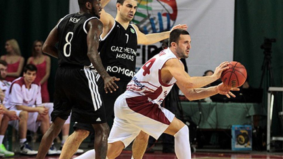 Красние Криля удари румънци, Виденов с отличен мач