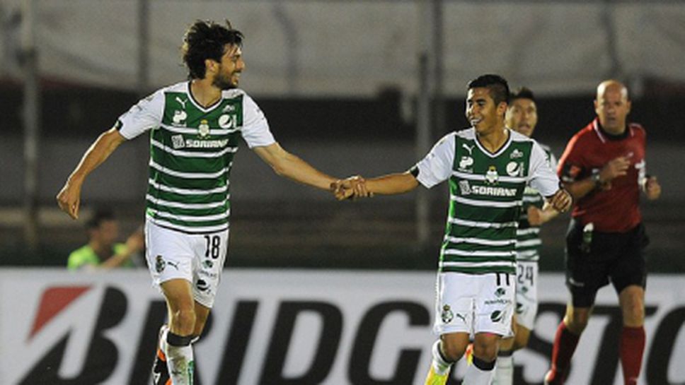 Сантос Лагуна победи навън Пенярол