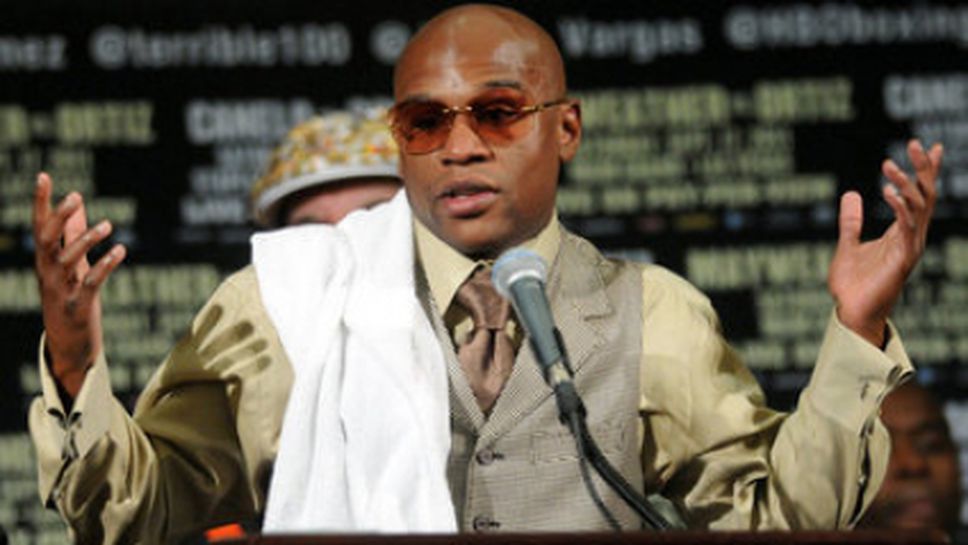 Боб Аръм възмутен от Мейуедър