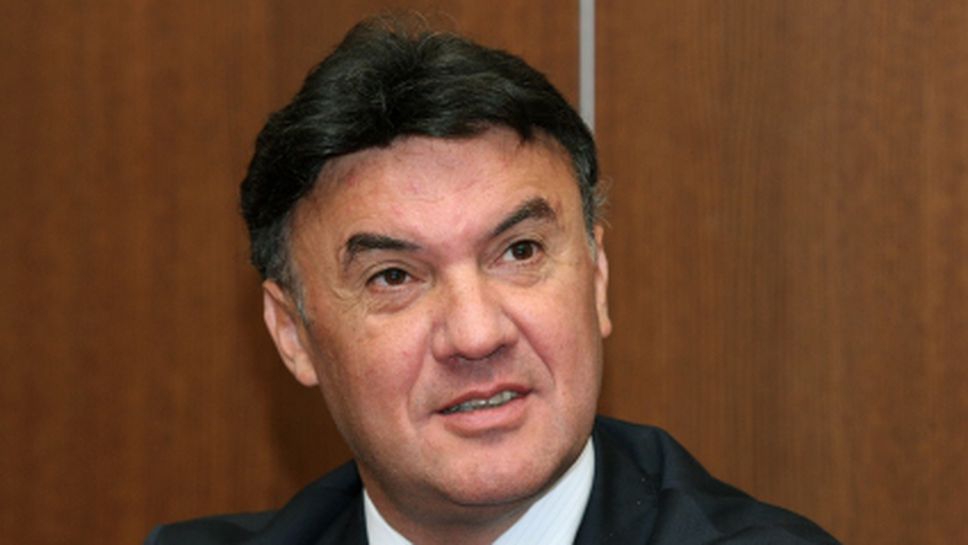 ФИФА награди БФС с 30 000 долара за базата в Правец