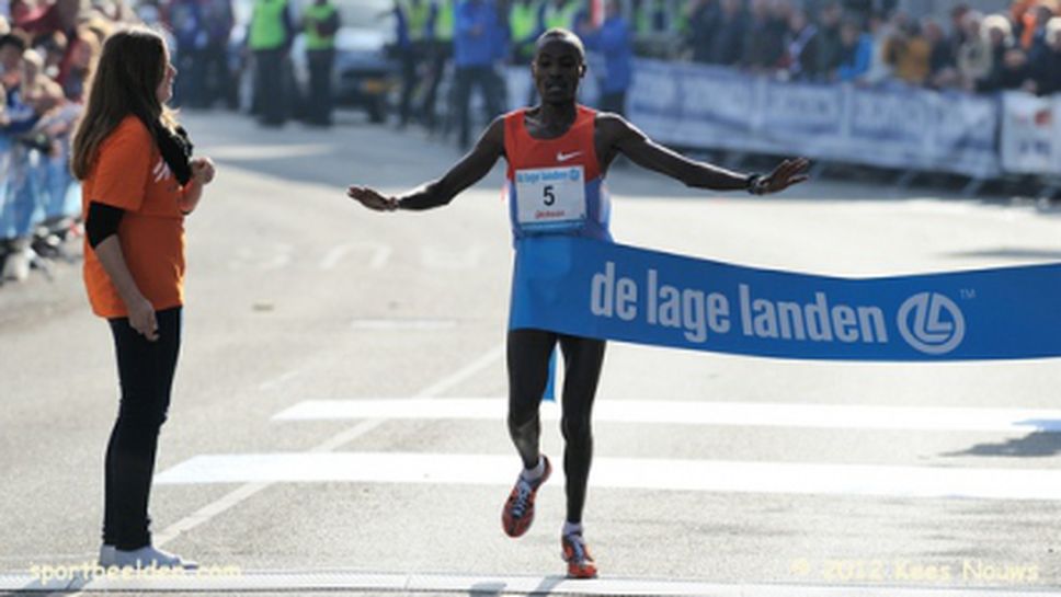 Кениец спечели маратона в Токио с рекордно време