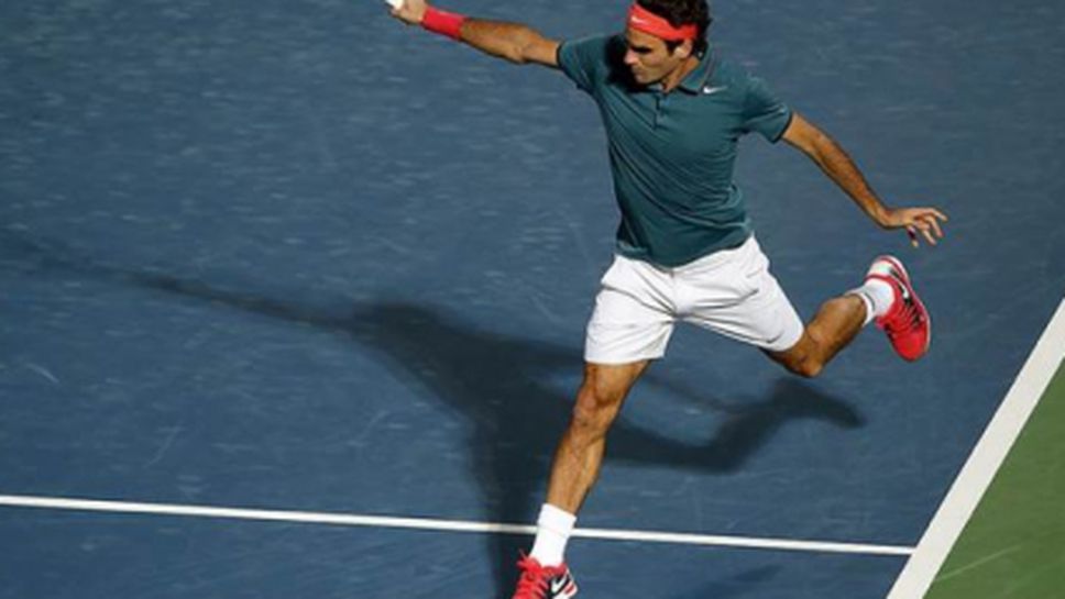 Федерер с експресна победа в Дубай