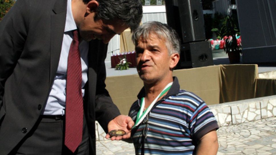 Пената, Таня Богомилова и бивши премиери в подкрепа на домакинството на София