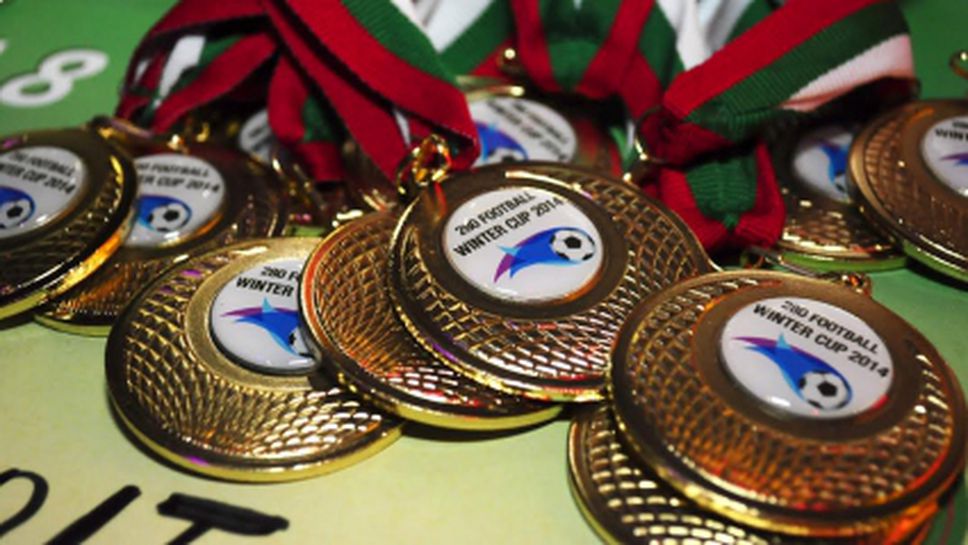 Футболистите на Easy Credit обраха индивидуалните награди на 280 Football Winter Cup 2014