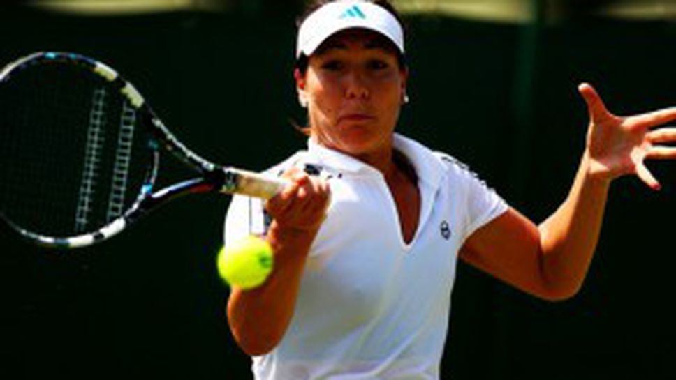 Победа за Елица Костова в първия кръг в Дижон