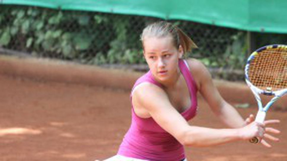 Караманолева загуби първия си финал в турнир на ITF