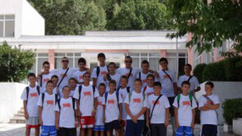 Баскетболен камп за деца "БаскетМания 2013"