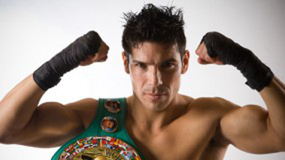 Серхио Мартинес дарява $100 000