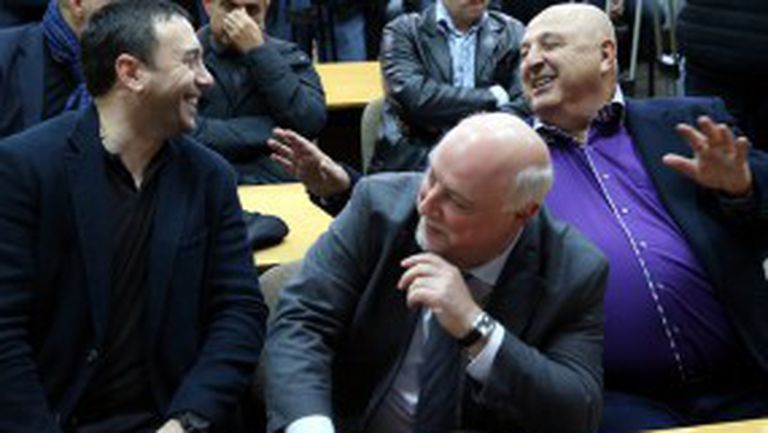 Венци Стефанов: Моля ви се, бесен съм