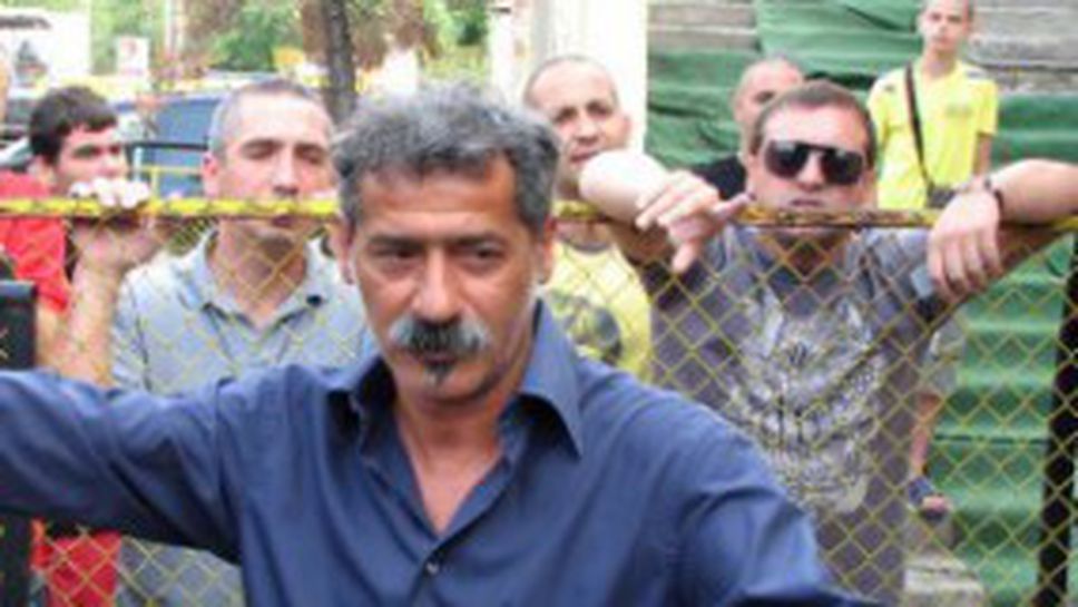 Бойкот в Шумен, Пичони е аут