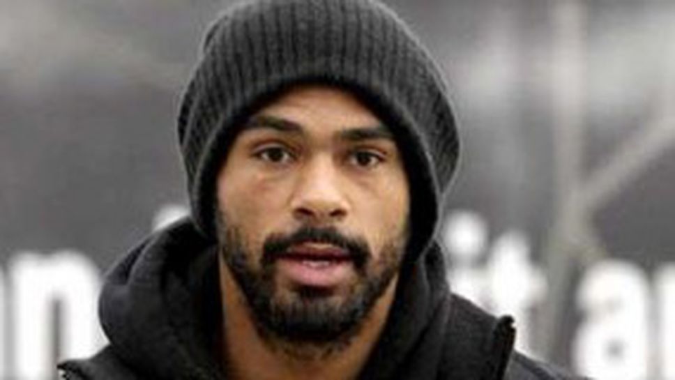 Хей няма да се бие с Чар