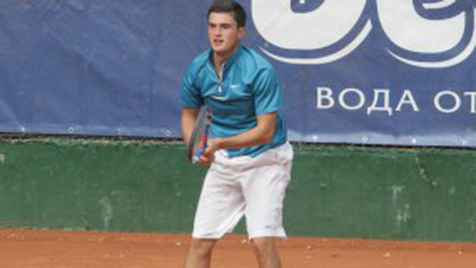 Тенис надежда на турнир в Италия с подкрепата на "Девин"
