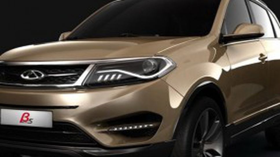 Tata работи по по-луксозен Nano