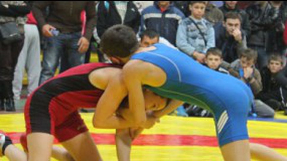 Международния турнир "Васил и Георги Илиеви" беше открит