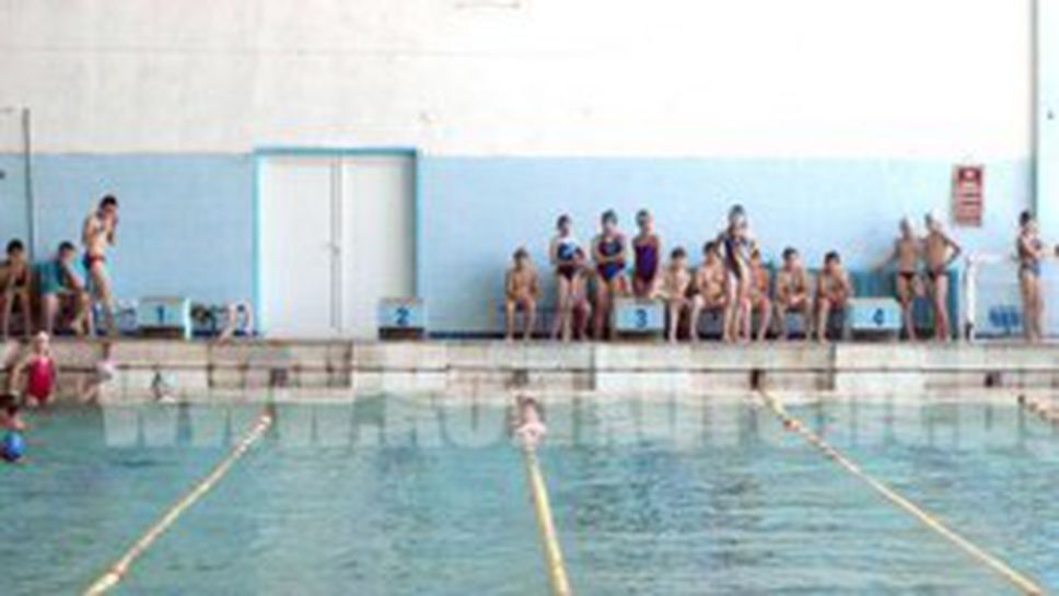 Титли и рекорди за младите български плувци на Балканиадата