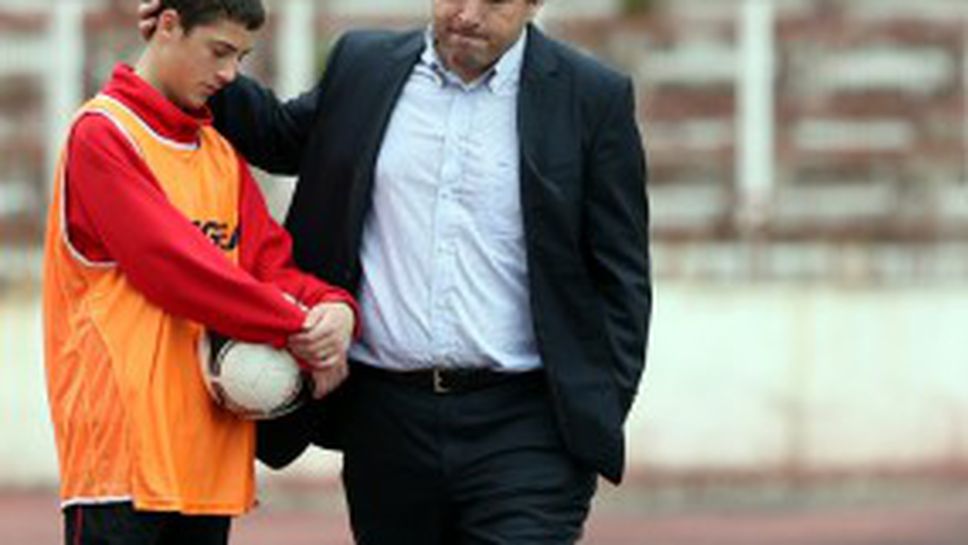 Вили Вуцов: Ще се разправяме в съблекалнята по друг начин