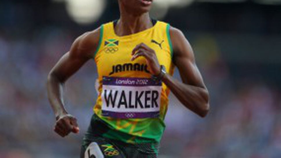 Олимпийската шампионка на 400 м/пр Уокър ще бяга 100 м/пр в Кингстън