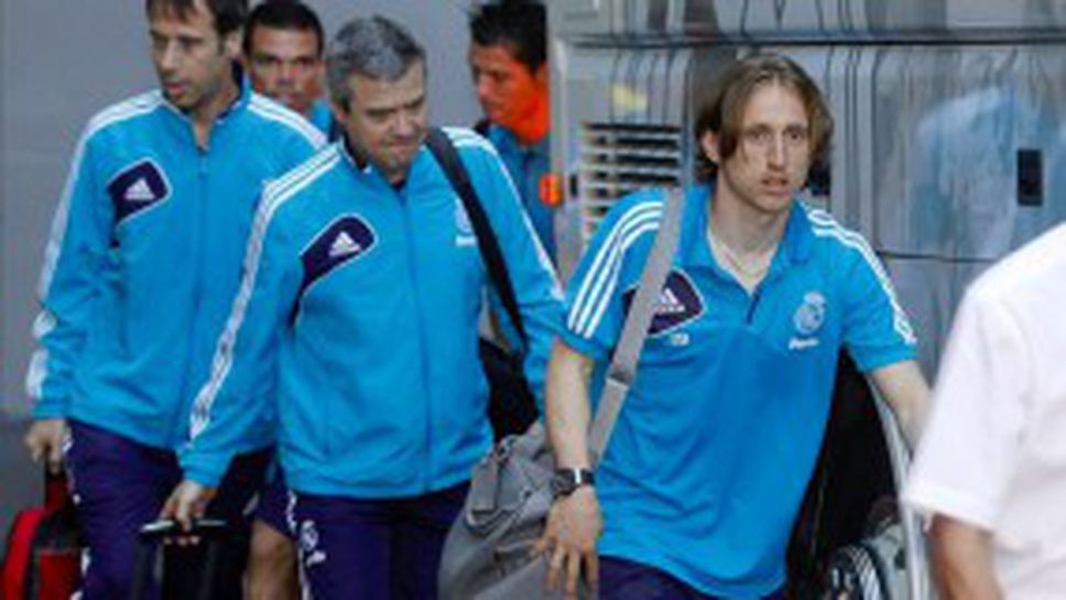 Модрич излетя за Германия с още 22-ма