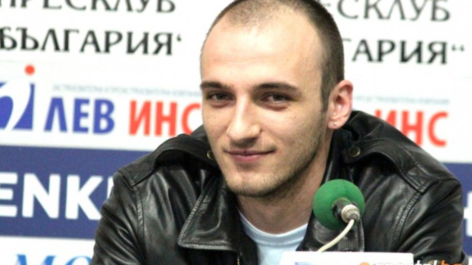 Теодор Тодоров: Обичам ЦСКА, благодарен съм, и помагам на клуба