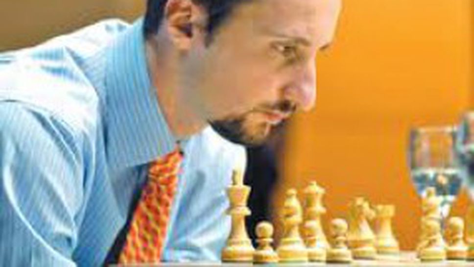 Топалов завърши реми в шестия кръг