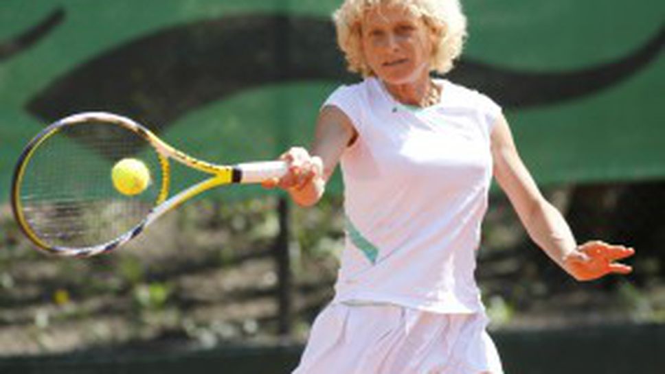 Николова и Павлова на финал при 35+, Трайков на 1/2-финал при мъжете
