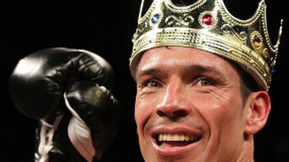 Мартинес аут до края на годината