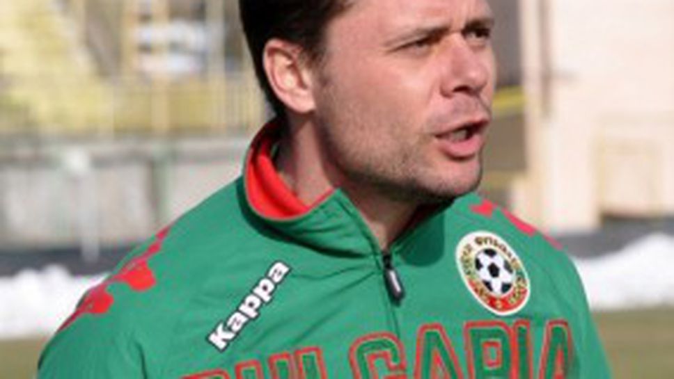 Александър Димитров повика крило на Славия