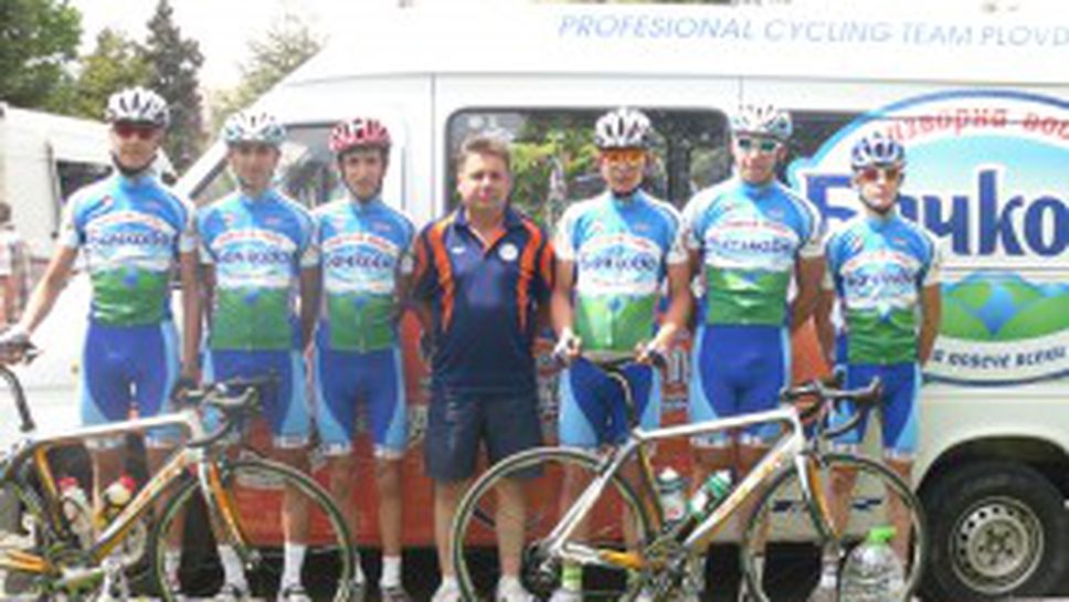 Румънци доминират за "Купа Димитър Янков"