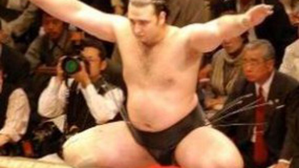 Две от две за Котоошу и Аоияма в Токио