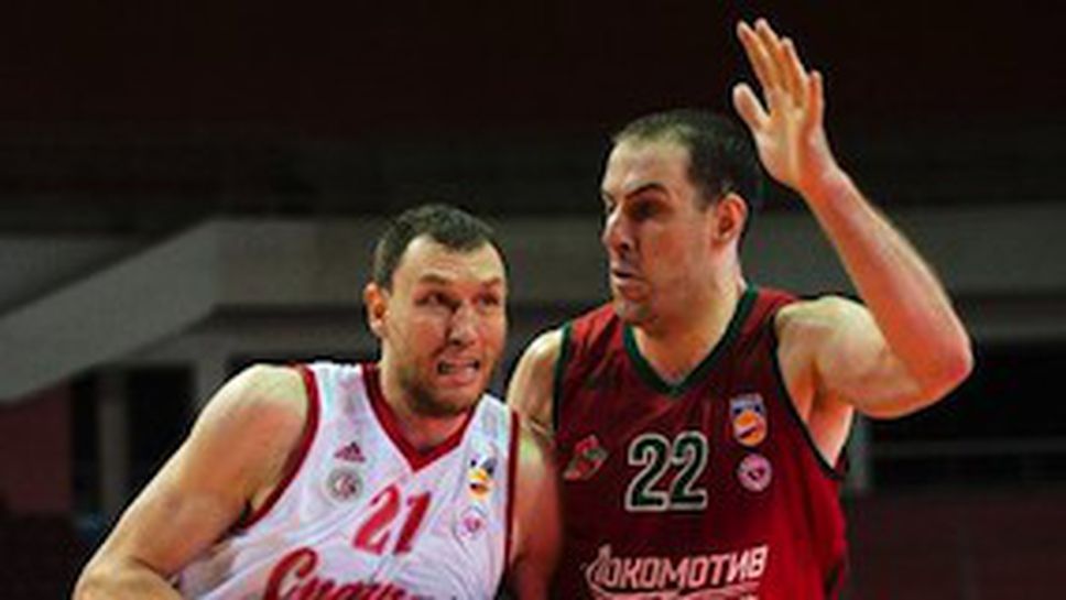 Барса привлича грък за заместник на Джауай