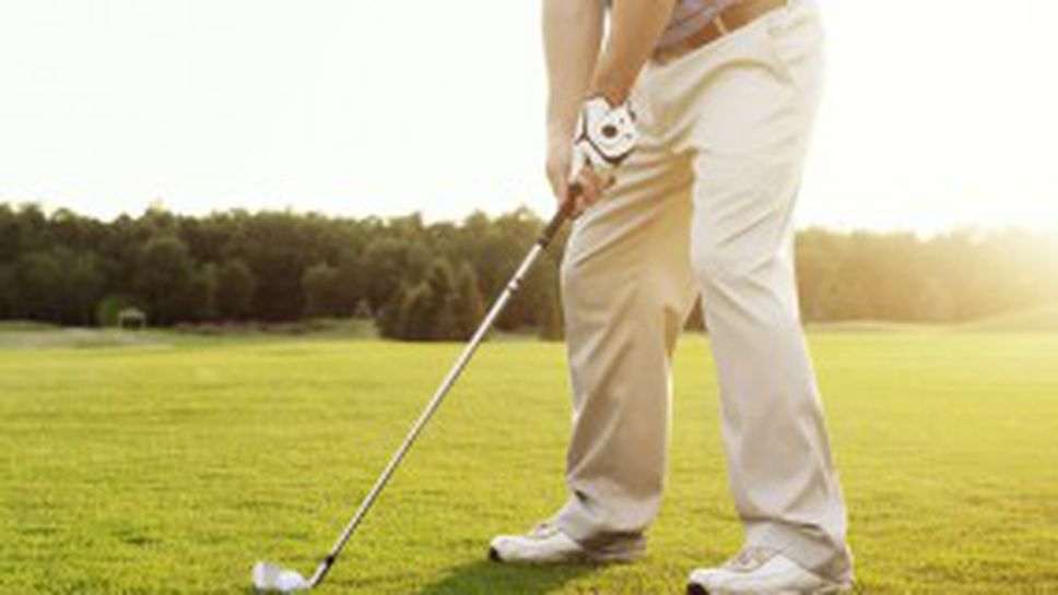 Голфър игра от тоалетната