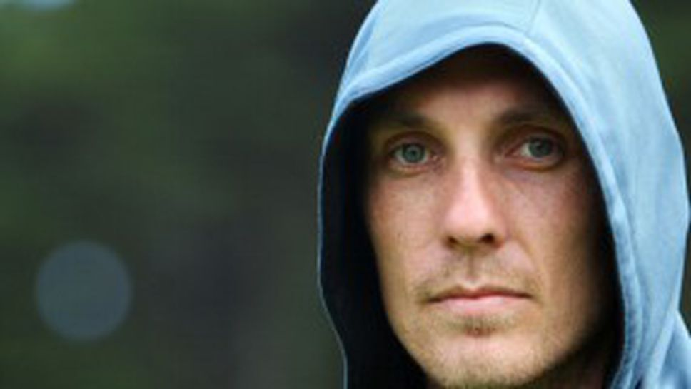 Новозеландец се размина с бягане срещу Рудиша