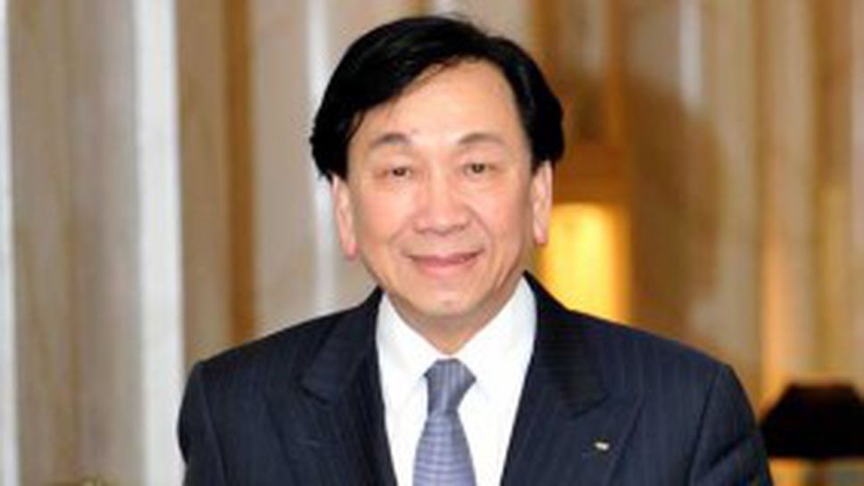 Шефът на АИБА подаде кандидатурата си за президент на МОК