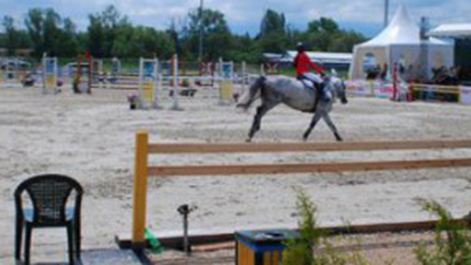 Силният вятър нанесе поражения на трасето за СК в Божурище