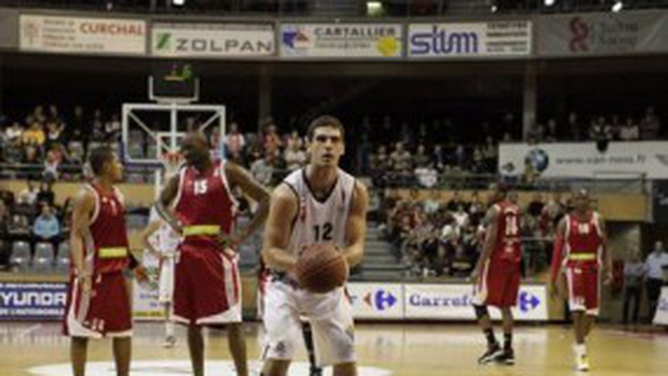 Нантер изхвърли от плейофите Шалон и Илиян Евтимов