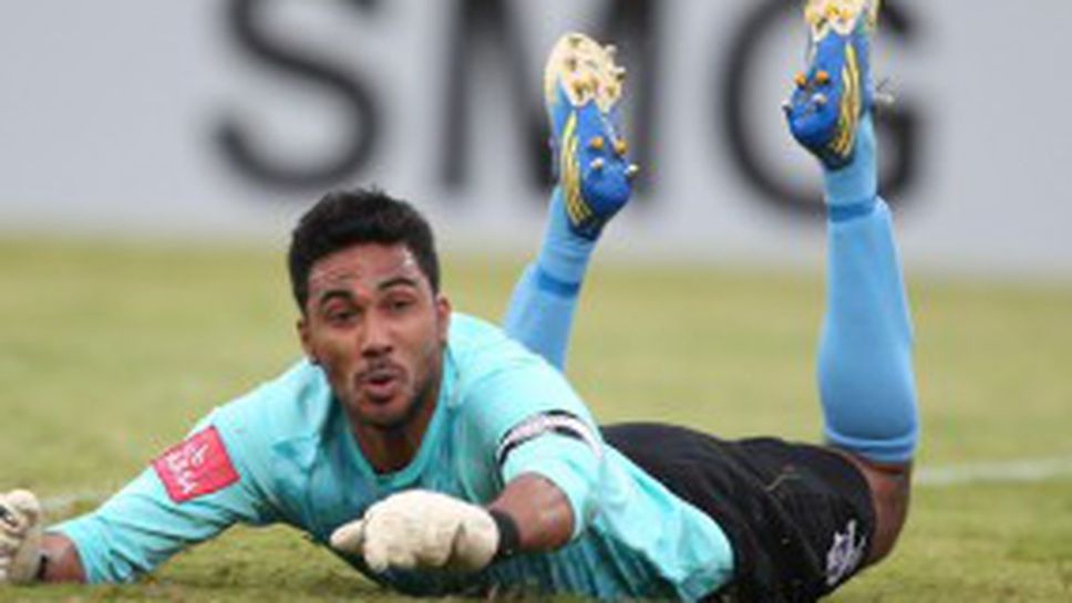 Вижте как вратар спаси отбора си от загуба в 94-ата минута (видео)