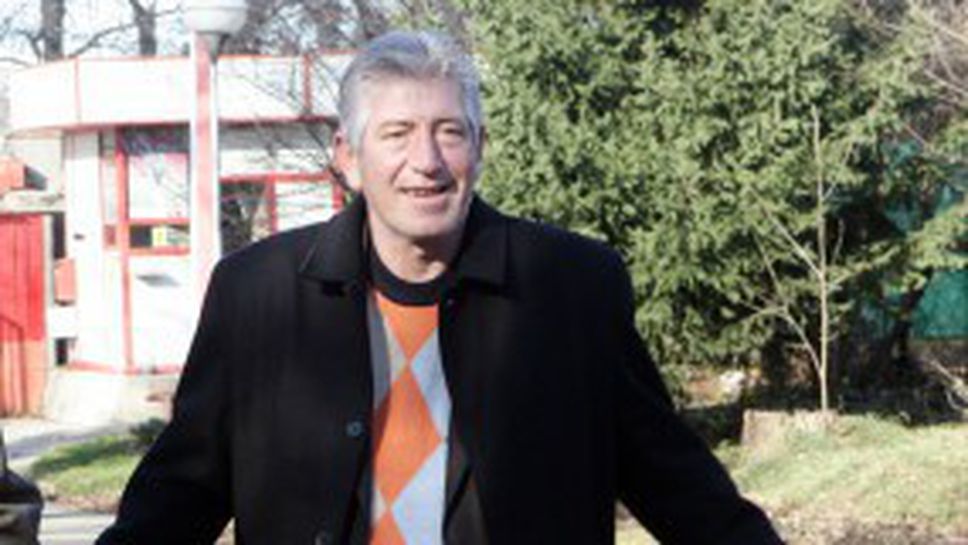 Джони Велинов жени малкия син